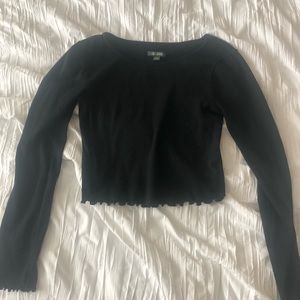 black cropped long sleeve